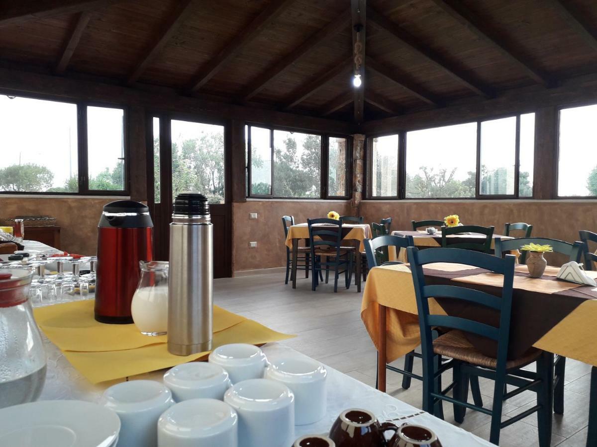 Agriturismo Quattro Mori Porto Torres Ngoại thất bức ảnh